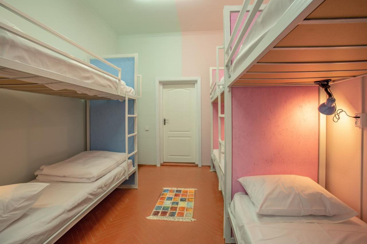P2B Hostel & Bar Kiev Dış mekan fotoğraf